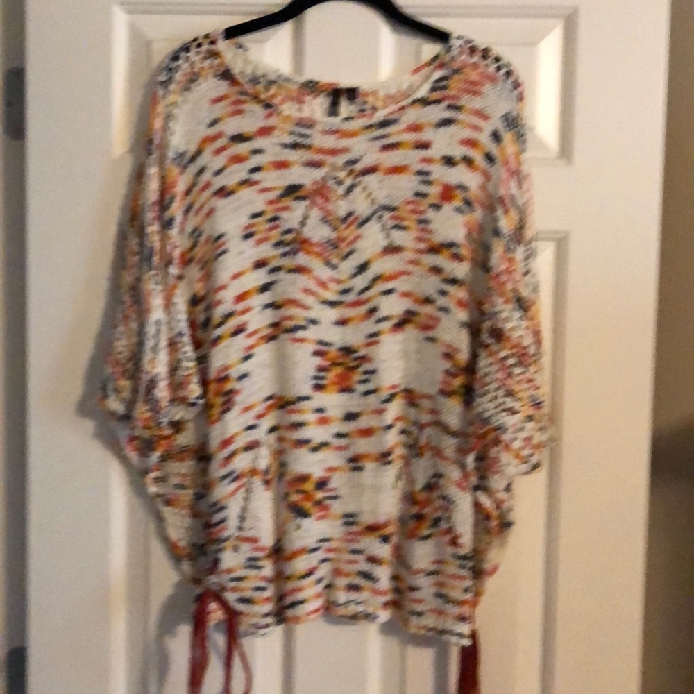 Smash multi color sweater